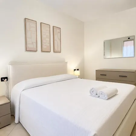 La Casina Di George - * Marina dʼAndora